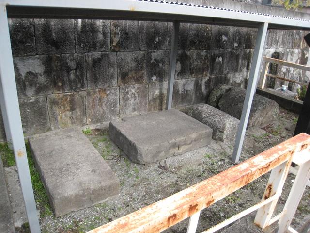 須崎キリシタン墓碑