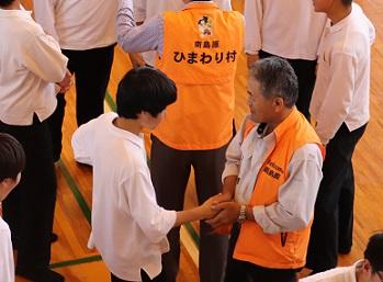 5.25 冠中②.jpg