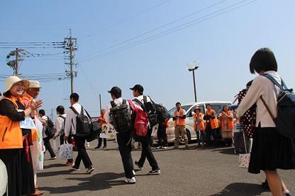 5.14 冠中②歓迎.jpg