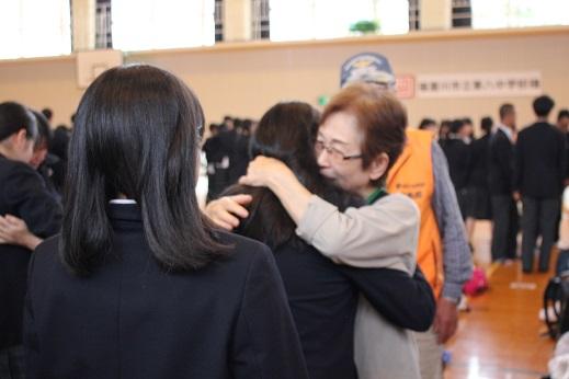5.23第八中離村3.JPG