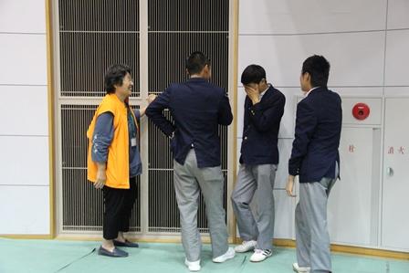 6.1嵯峨中⑤男泣き.jpg